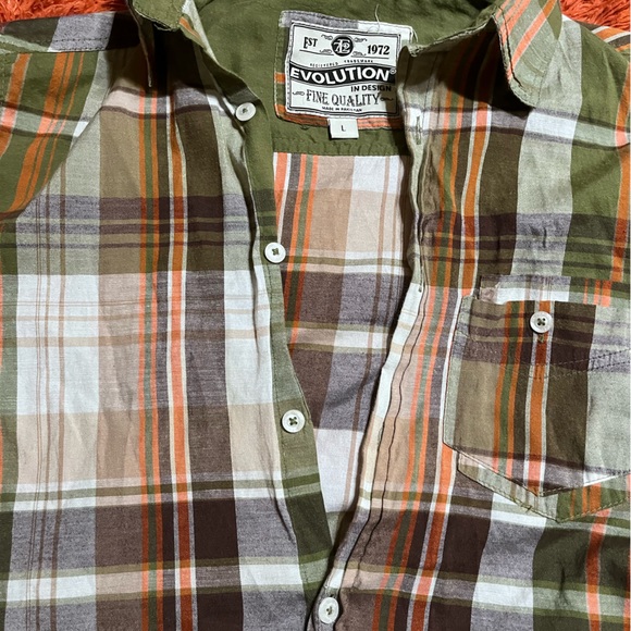 Multiple colored evolution shirt - Picture 5 of 5